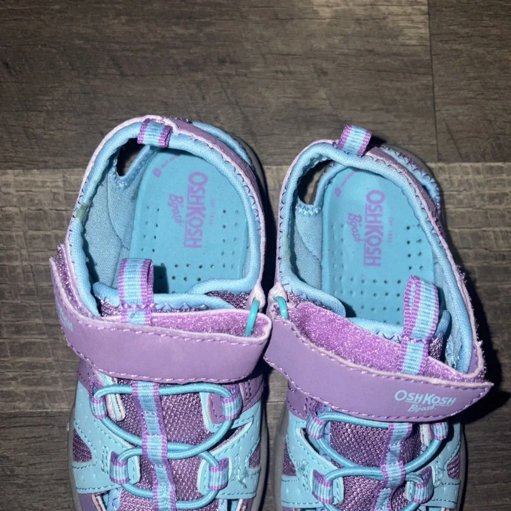 Oshkosh Toddler Play Beach Hiking Camping Sandals Size 9 Purple